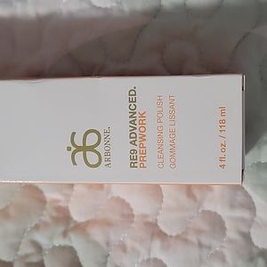 Arbonne RE9 cleansing polish